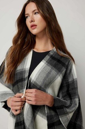 Ardene – Plaid Shawl