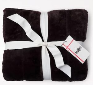 Indigo – Textured Faux Fur Throw Blanket, Chocolate
